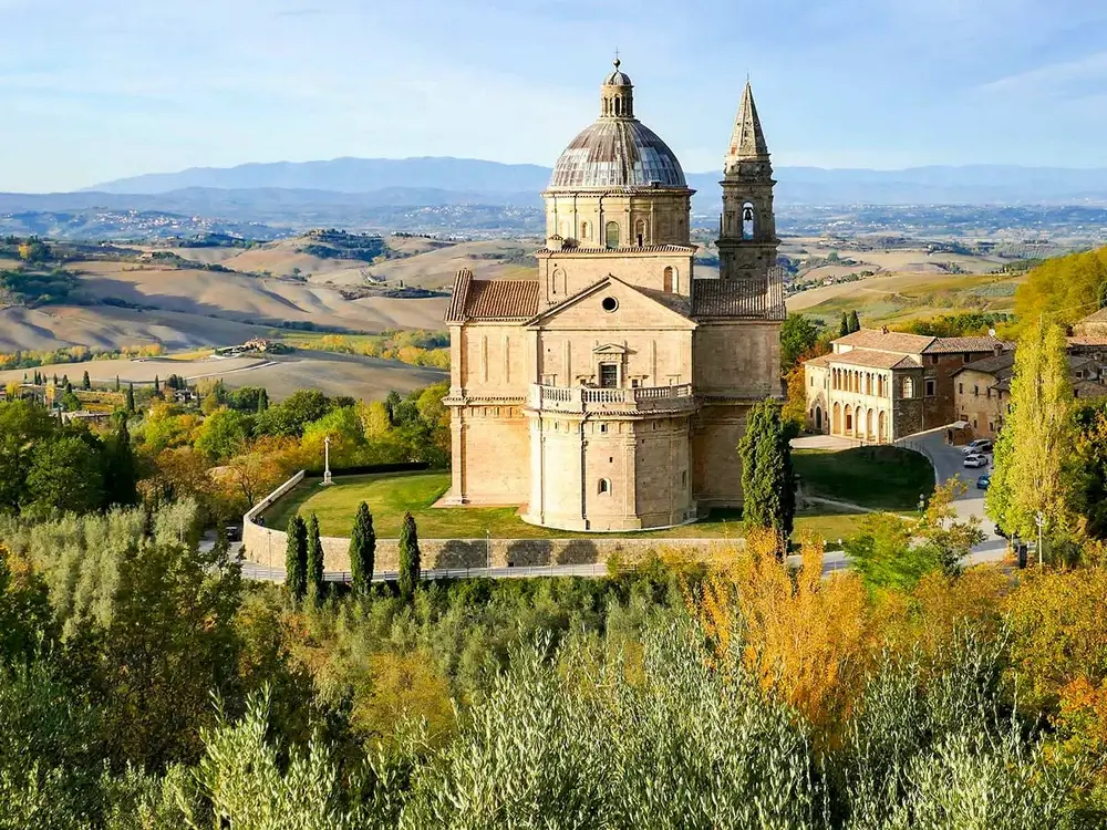 Galiwonders-Italy-Via-Francigena-Lucca-to-Siena-07-Beautiful-San-Biagio-church-as-seen-on-Via-Francigena-route-from-Lucca-to-Siena