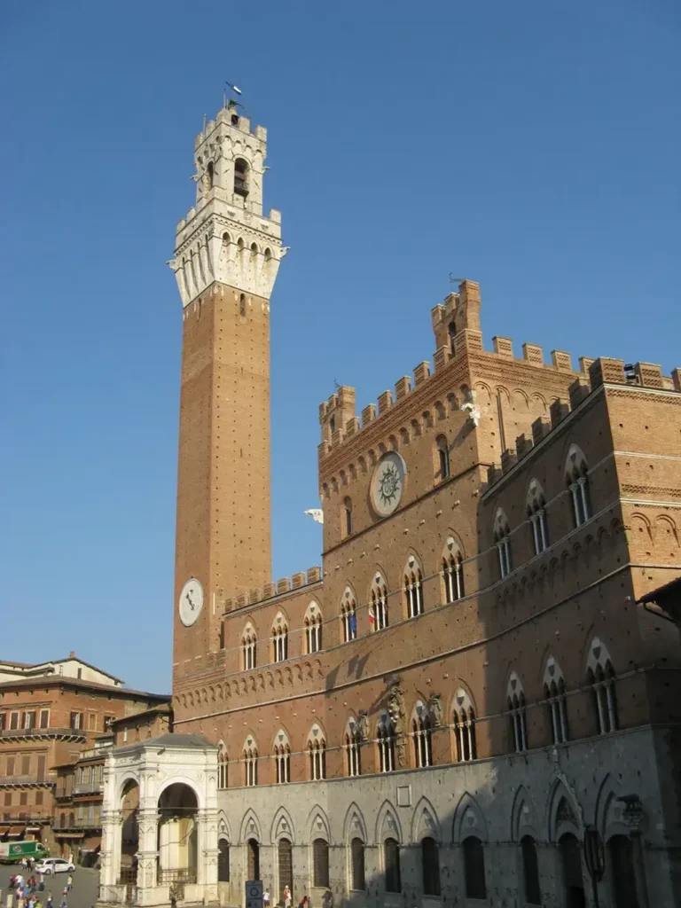 S-cape-Italy-francigena-bike-to-rome-06-Palazzo-Publico-in-Siena-self-guided-biking-tour-of-Via-Francigena-Siena-to-Rome