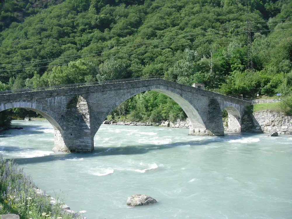 Via-Francigena-1-Saint-Bernard-Pass-to-Ivrea-10
