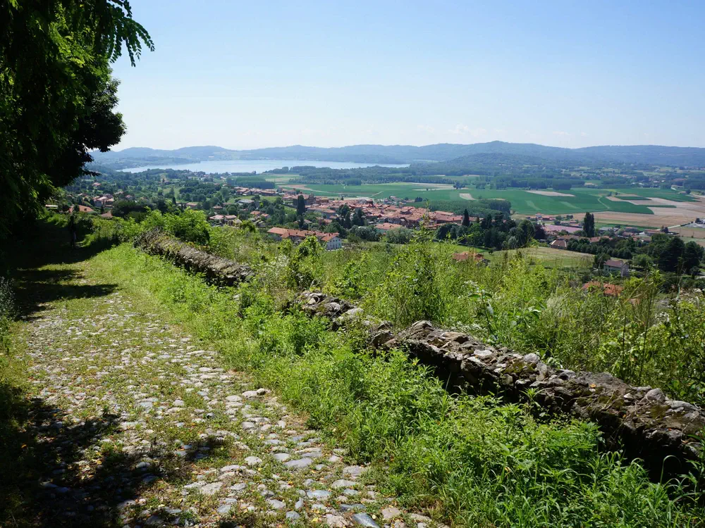 Via-Francigena-1-Saint-Bernard-Pass-to-Ivrea-4