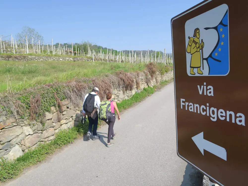 Via-Francigena-2-Ivrea-to-Pavia-12