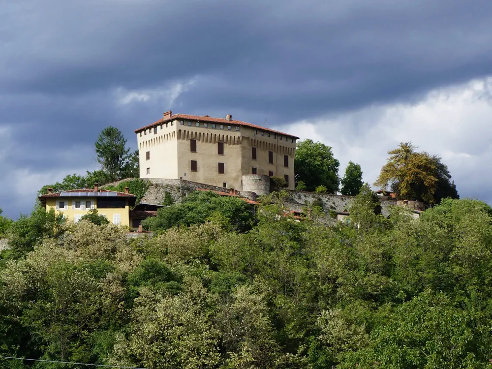 Via-Francigena-2-Ivrea-to-Pavia-2