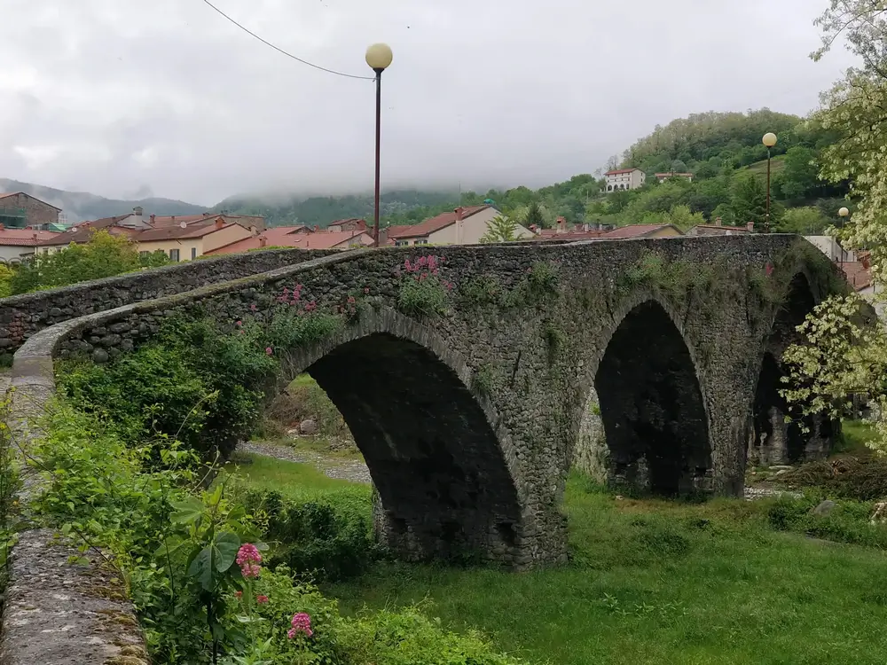 Via-Francigena-4-Fidenza-to-Pontremoli-04